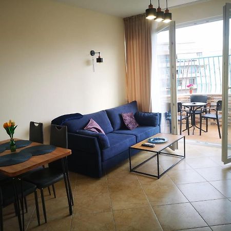 Riviera Deluxe Apartments Влёра Экстерьер фото